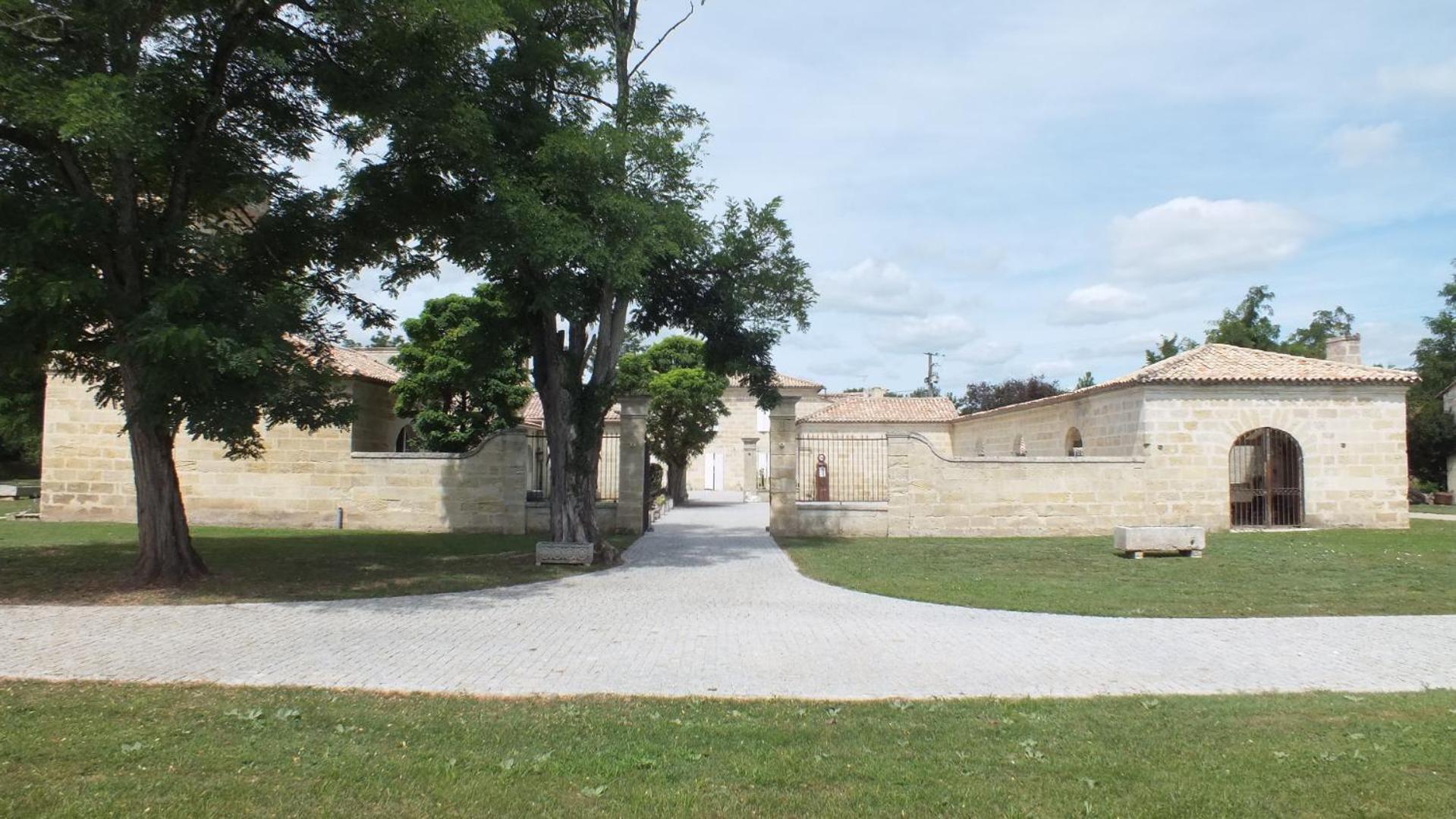 Villa La Tour Du Domaine De Choisy Abzac  Exterior foto